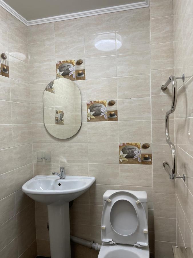 Hotel Fam_House Biszkek Zewnętrze zdjęcie
